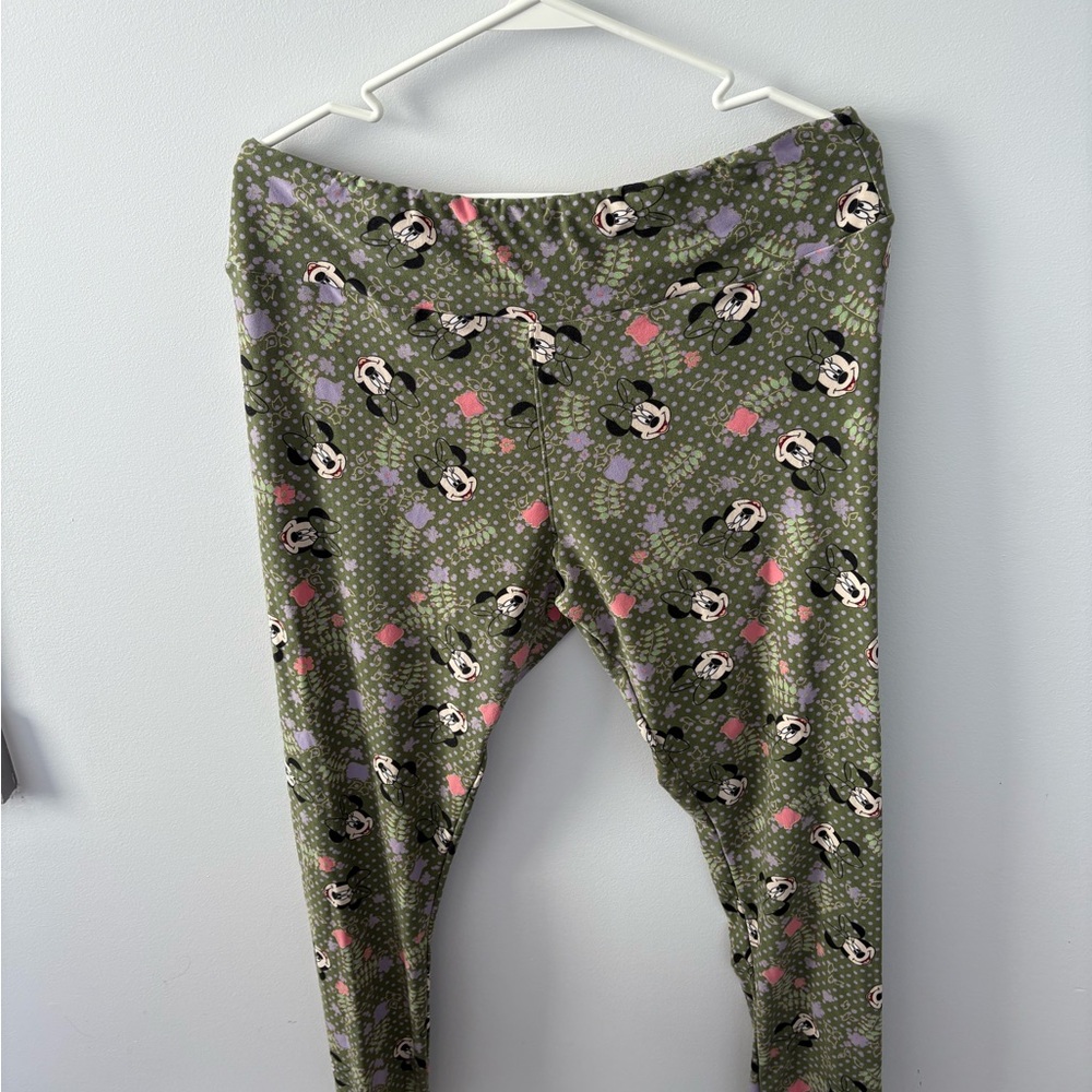 LuLaRoe Green Leggings with Cartoon and Purple Dots
